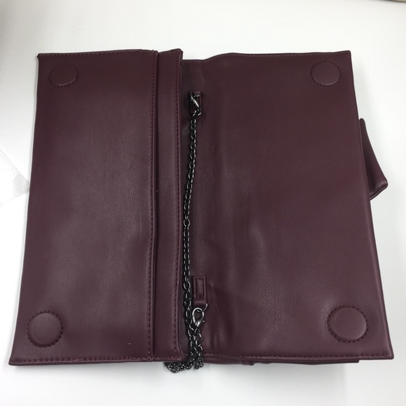 INC “Bowah” Clutch Handbag w/ Chain Strap - Picture 7 of 8